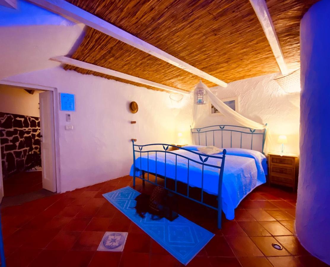 Vign'Alva Bed & Breakfast Castelsardo Exterior photo